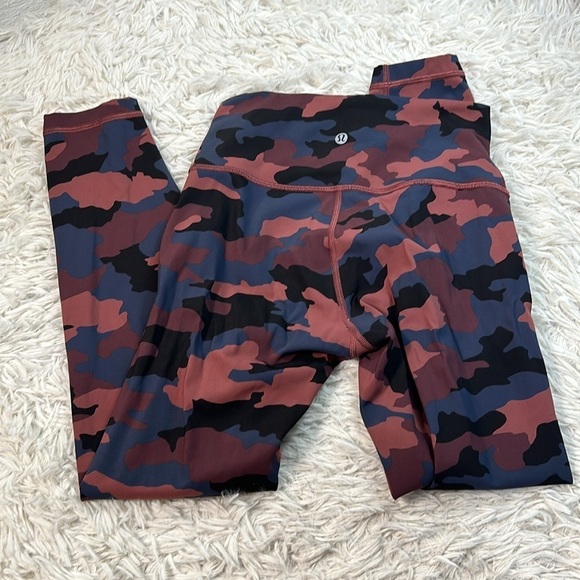 Lululemon Wunder Under High-Rise Tight 25" *Full-On Luxtreme Heritage 365 Camo S - Picture 3 of 5
